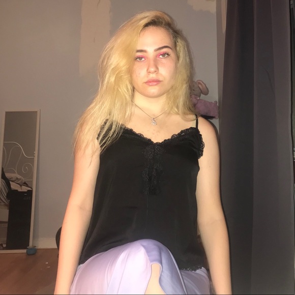 Meet your Posher, Luci - Picture 1 of 1